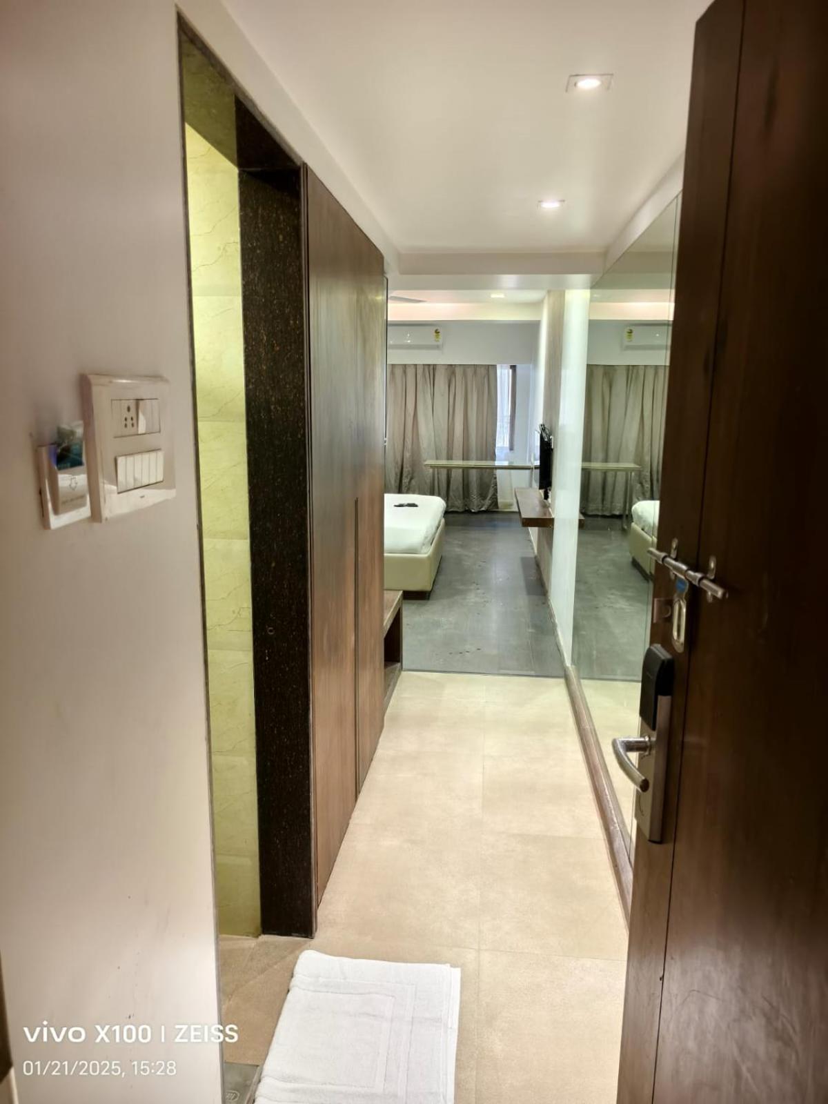 Hotel Dakshin Grandeur Navi Mumbai Ngoại thất bức ảnh