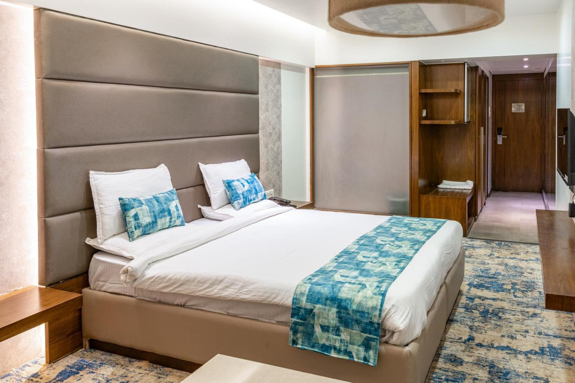 Hotel Dakshin Grandeur Navi Mumbai Ngoại thất bức ảnh