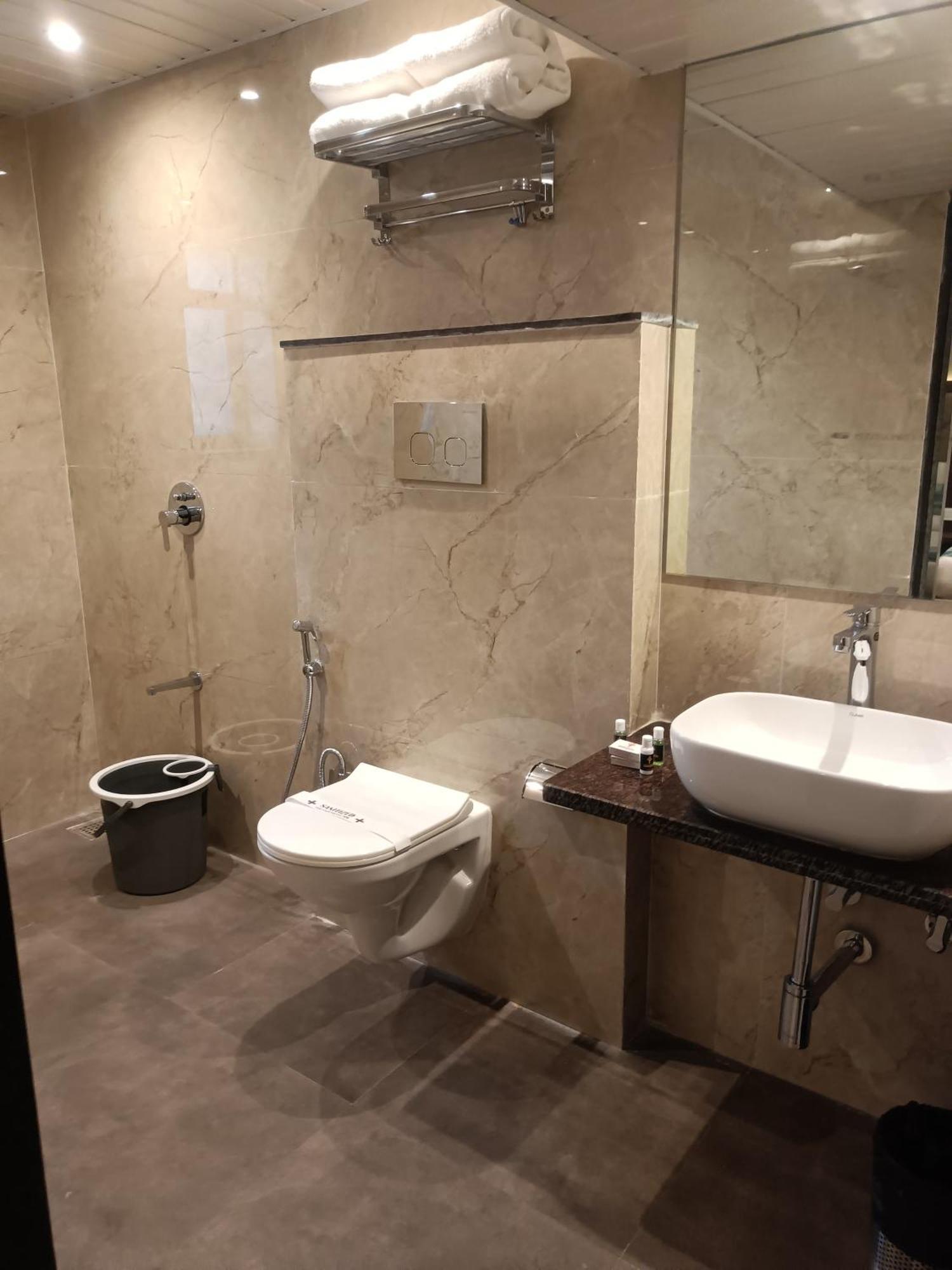 Hotel Dakshin Grandeur Navi Mumbai Ngoại thất bức ảnh